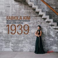 1939 / Fabiola Kim