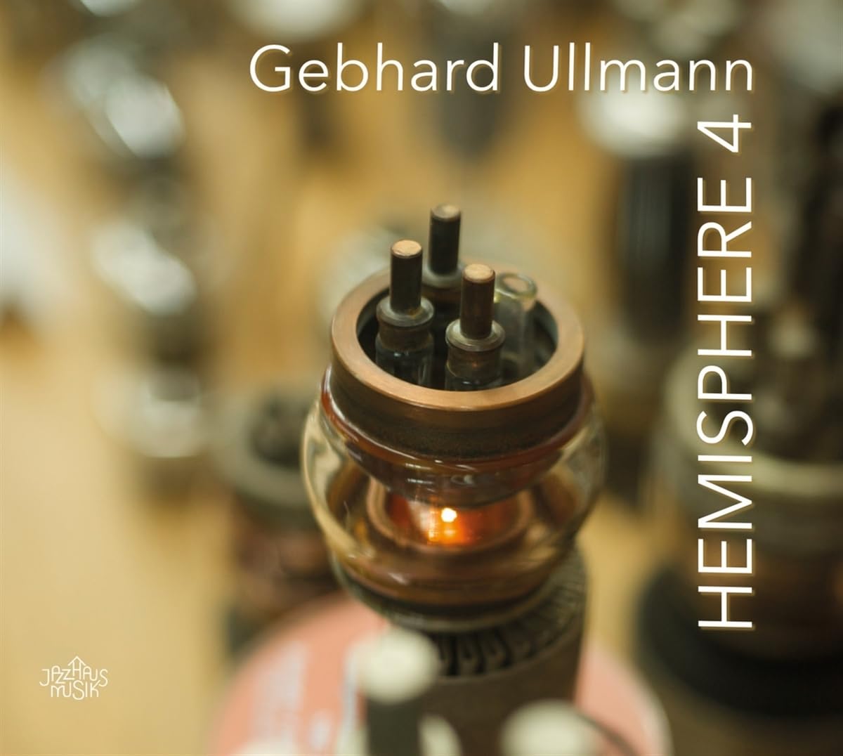 Ullmann – Hemisphere 4